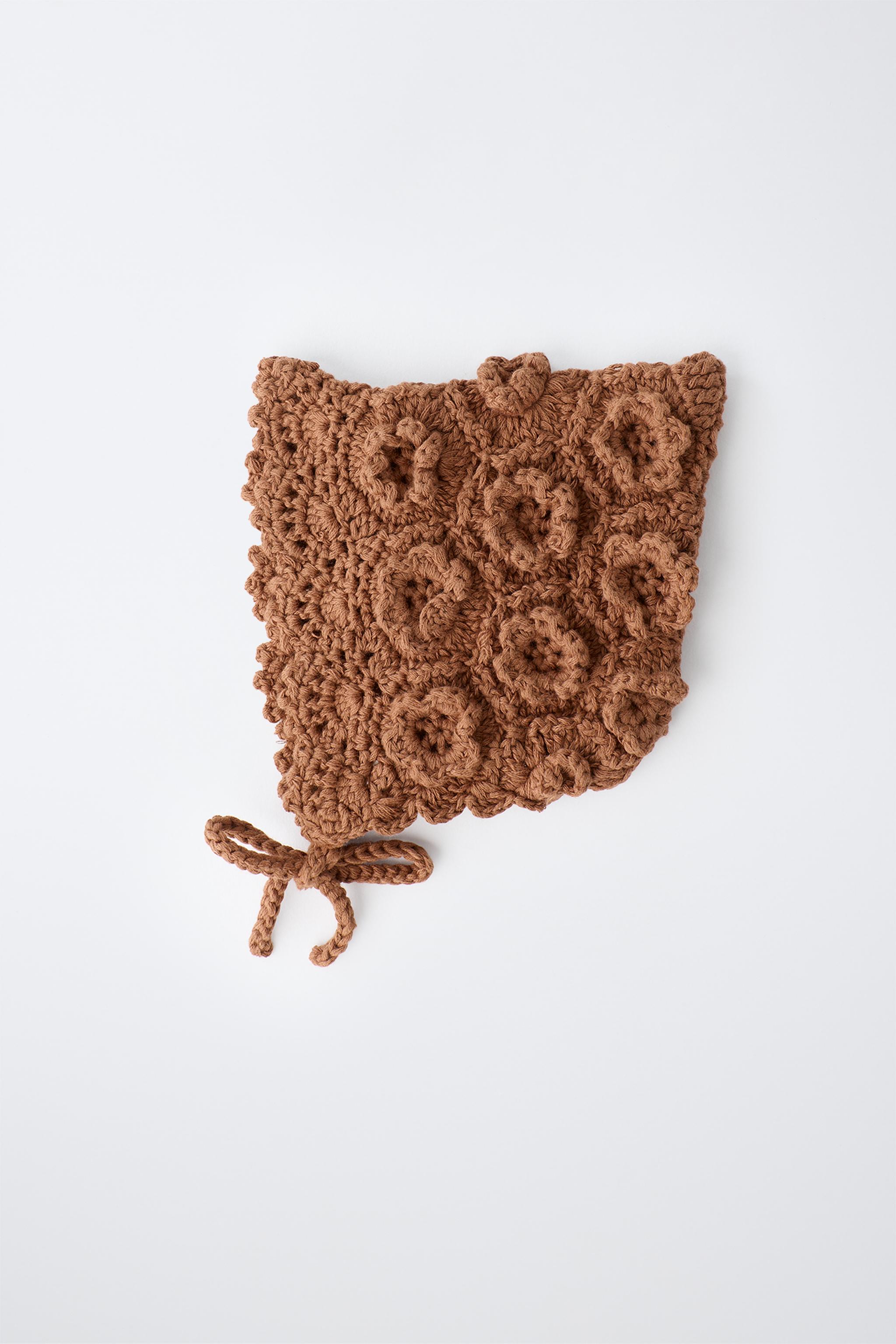 CROCHET FLOWER KNIT BONNET
